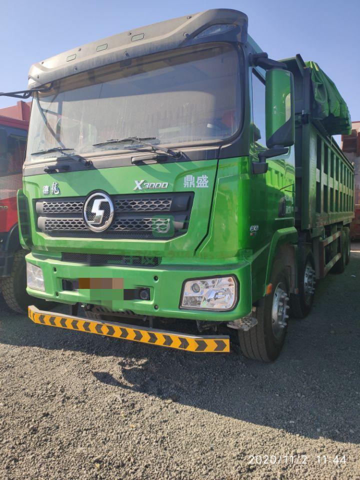 出售18年國五8.6米陜汽德龍X3000前四后八自卸車