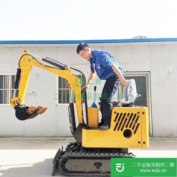 山東出售二手小型挖掘機(jī)