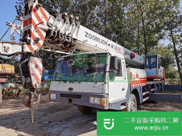 云南出售二手中聯(lián)25噸五節(jié)臂吊車車況好沒有手續(xù)