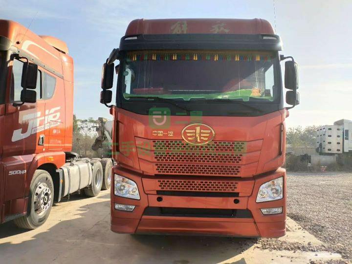 出售二手牽引車18年5月解放JH6，500馬力，帶液緩