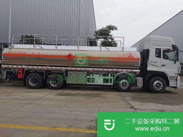 湖北出售二手東風天龍前四后八油罐車包上戶
