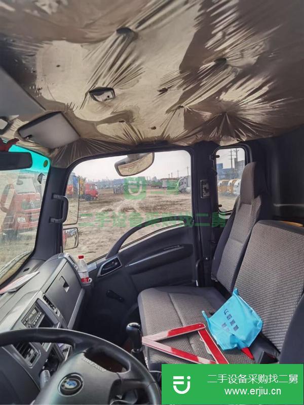 湖北出售二手徐工6.3噸4節臂吊車