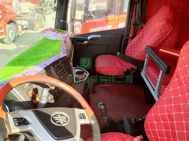 出售二手牽引車18年5月解放JH6，500馬力，帶液緩