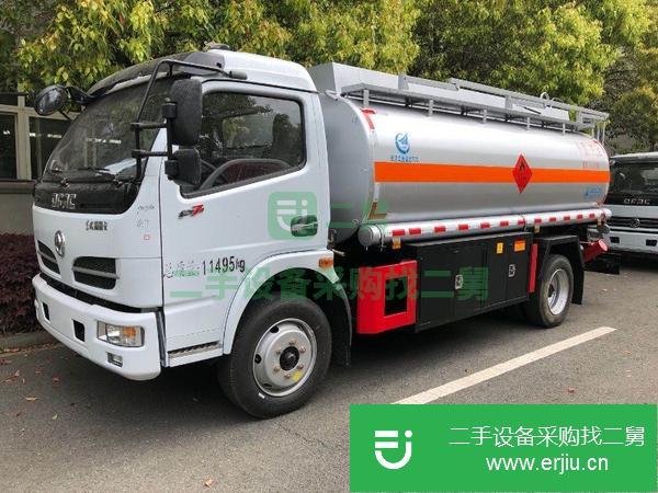 山西出售二手東風國五8噸油罐車