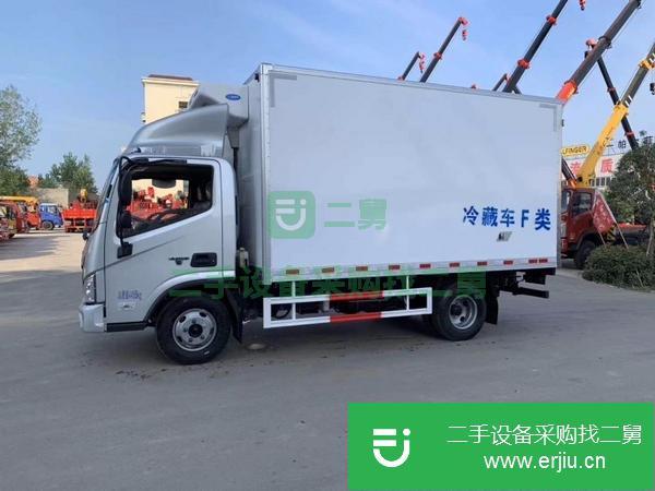云南出售二手金杯海獅110馬力冷藏車