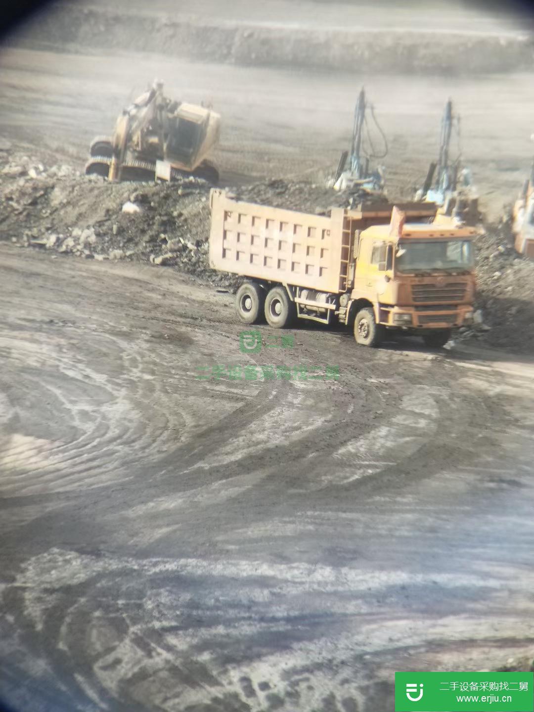 內蒙古出售二手陜汽重卡380馬力自卸車