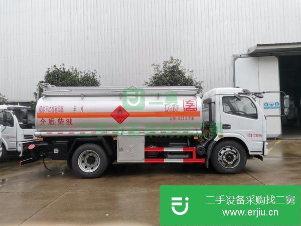 重慶出售二手江淮8噸150馬力國五油罐車