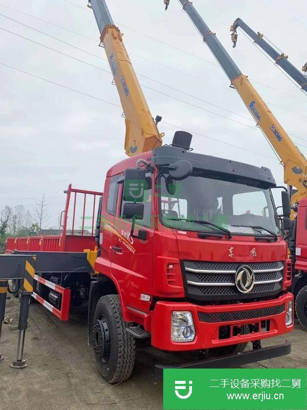 湖南出售二手徐工12噸吊車 240馬力 ,原廠支腿