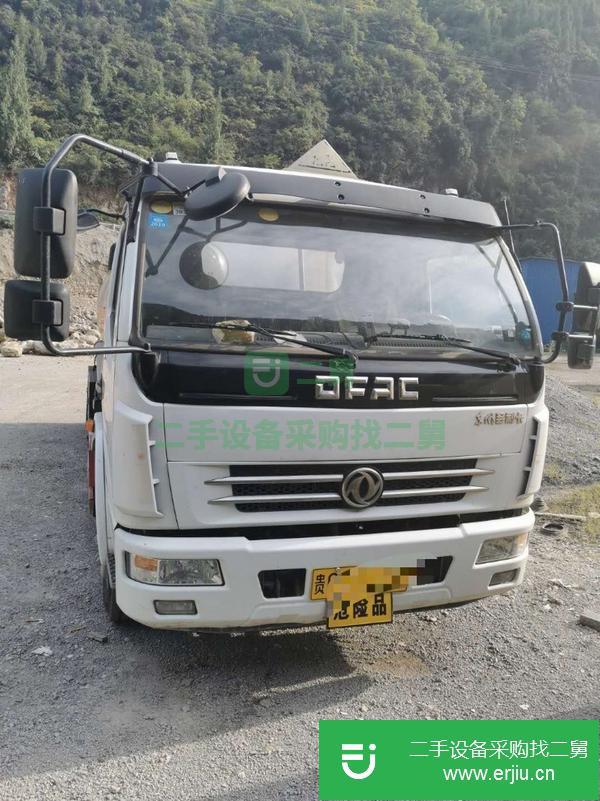 云南出售二手8噸加油車 手續齊全