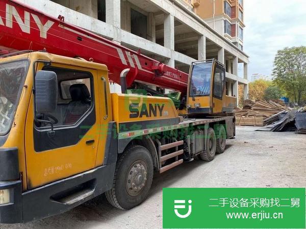 河北出售二手三一25噸吊車，手續(xù)齊全