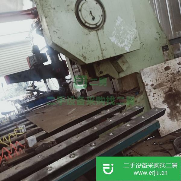 山東出售二手沖床，帶數控送料機