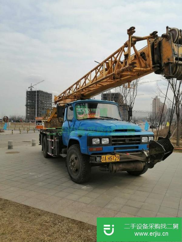 遼寧出售二手徐工八噸吊車，無事故。主臂19米