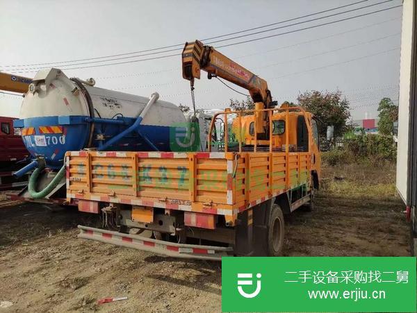 湖北出售18年藍牌凱馬吊車，上裝3.2噸吊機國五排放