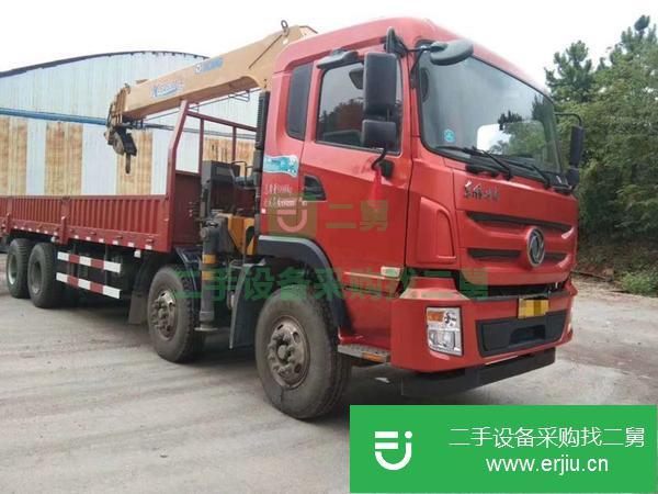 四川出售二手徐工12噸前四后八270馬力隨車吊