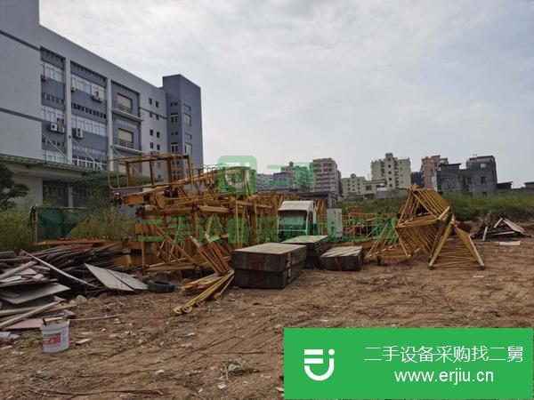 廣東出售二手中聯(lián)原廠10年5610標(biāo)高塔吊