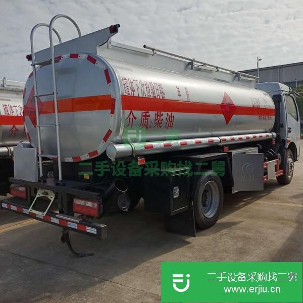 廣東出售二手東風多利卡8噸油罐車國五排放標準朝柴143馬力發(fā)動機