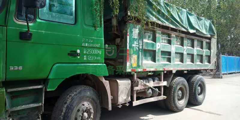 急售15年德龍自卸車，國四排放量，價格低