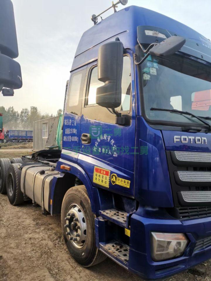 出售二手的九成新的歐曼ETX430牽引車
