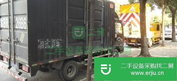 江蘇出售二手重汽豪沃4.2米廂式貨車車況良好,無事故