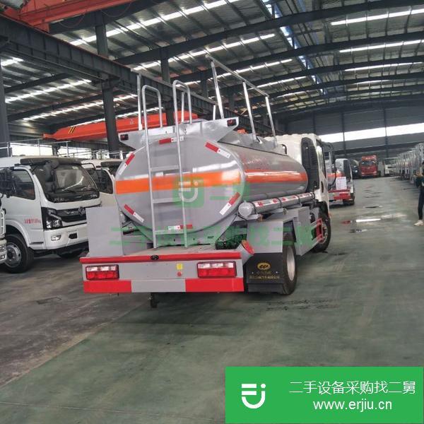 吉林出售二手解放5噸油罐車濰柴110馬力