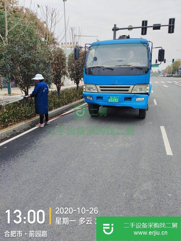 安徽出售二手5.2米貨箱吊車