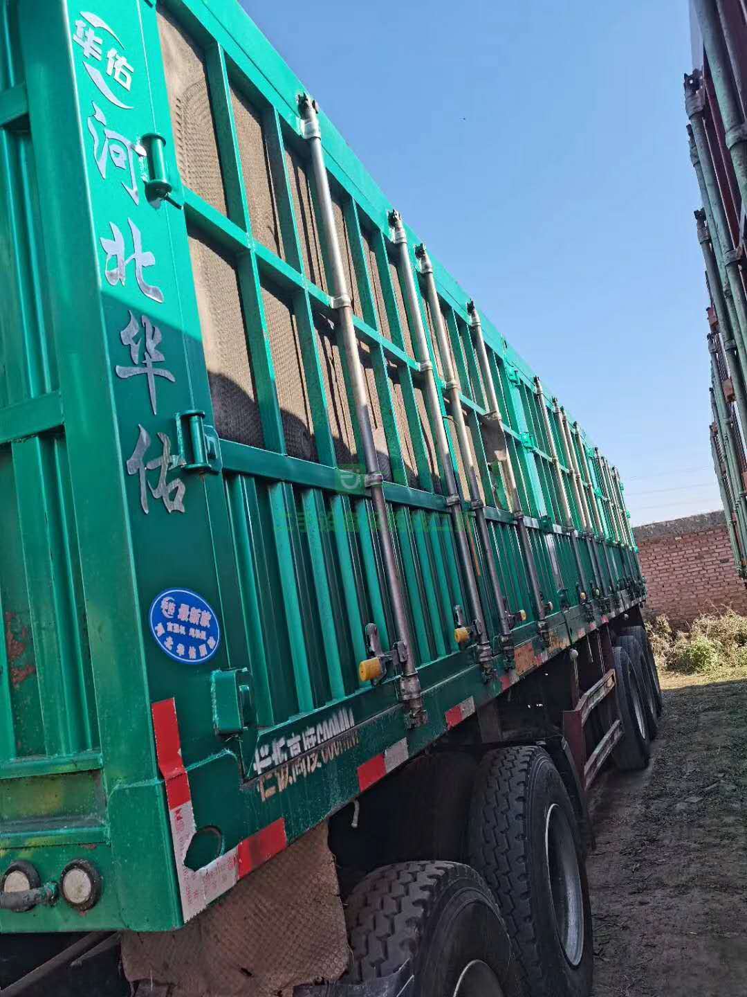 出售一臺河北華佑一年5個月半掛車   掛車11米