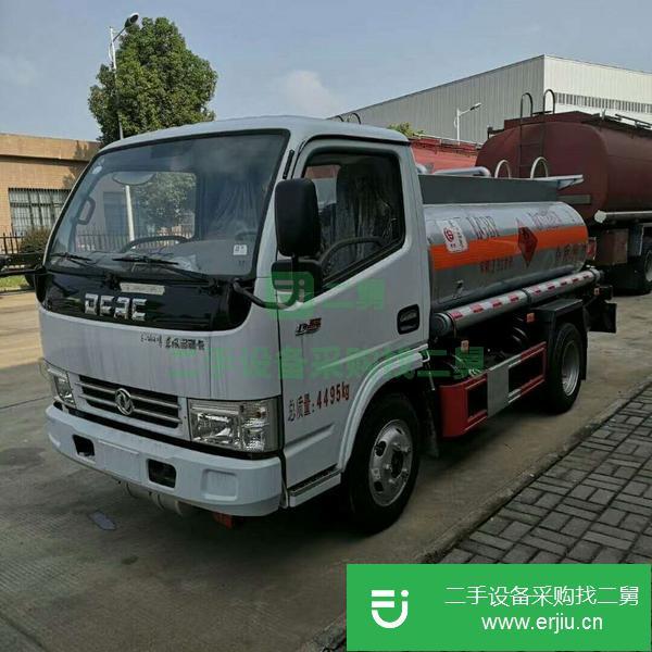 重慶出售二手東風2噸油罐車全柴88馬力