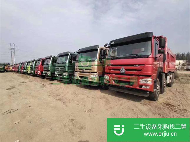 山東出售二手豪沃前四后八自卸車