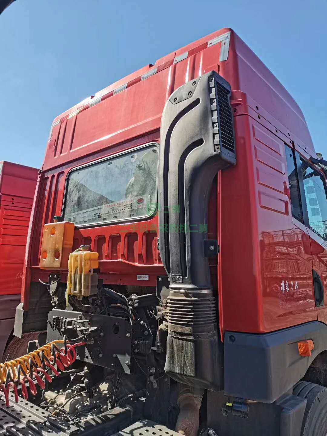 急售一臺一年5個月悍V400牽引車，車況精品無磕碰
