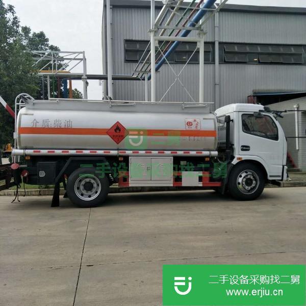 廣西出售二手東風福瑞卡8噸油罐車