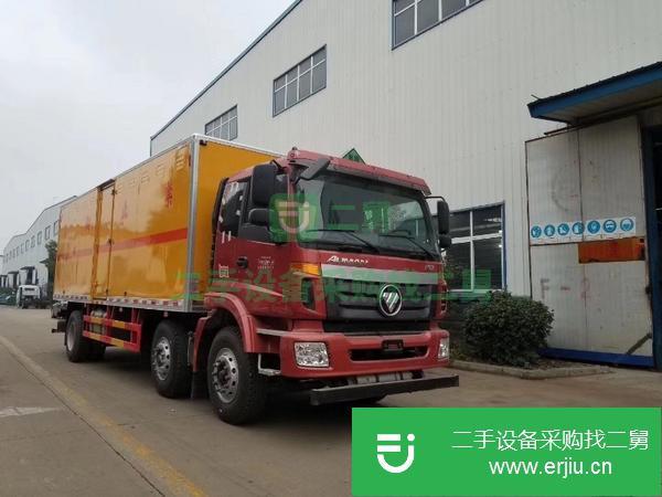 江蘇出售二手福田歐曼小三軸危險品廂式運輸車
