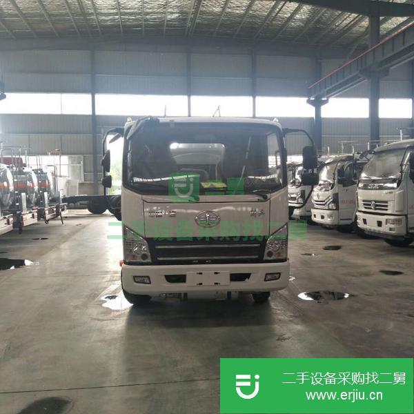 吉林出售二手解放5噸油罐車濰柴110馬力