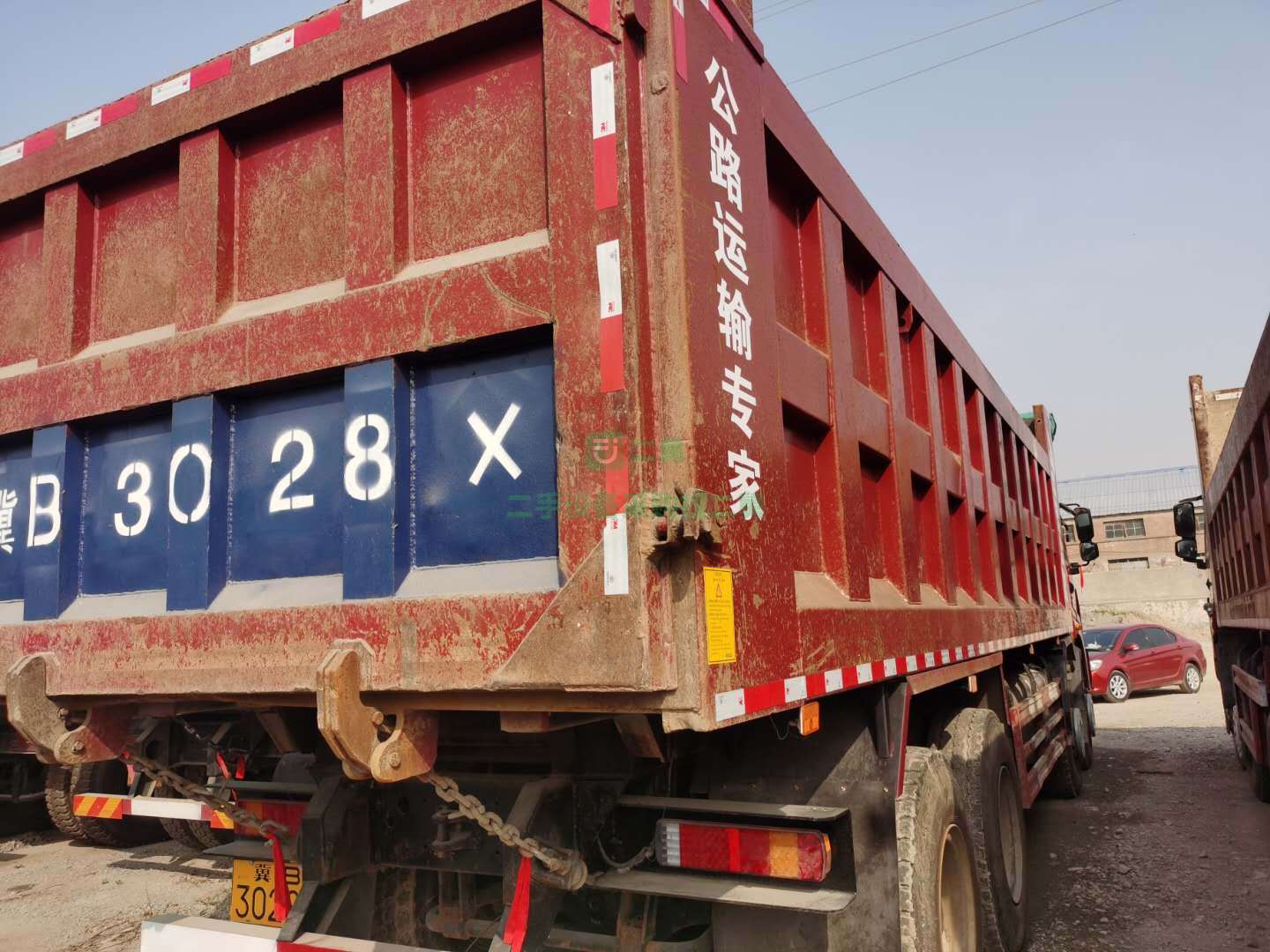 出售19年9月，精品國五歐曼自卸車，濰柴430馬力，貨箱8.6米