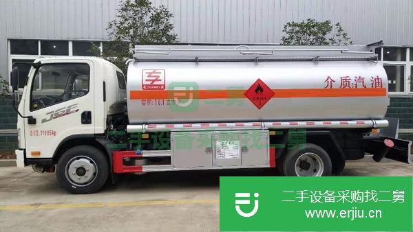 廣東出售二手國五8噸油罐車玉柴150馬力