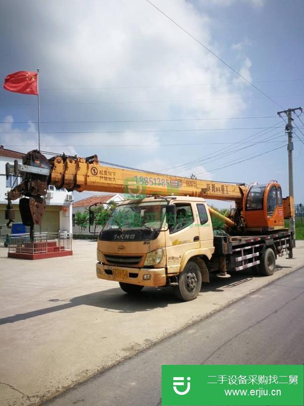 江蘇出售二手新源8噸國(guó)三吊車手續(xù)齊全
