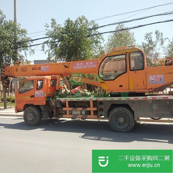 河南出售二手新源重工12噸吊車5節(jié)臂內(nèi)出繩大臂33米