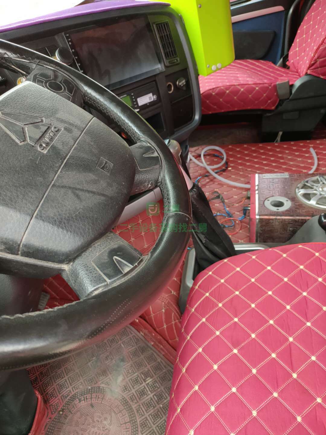 出售豪沃T7雙驅輕體540馬力帶液緩國五排放牽引車 可分期
