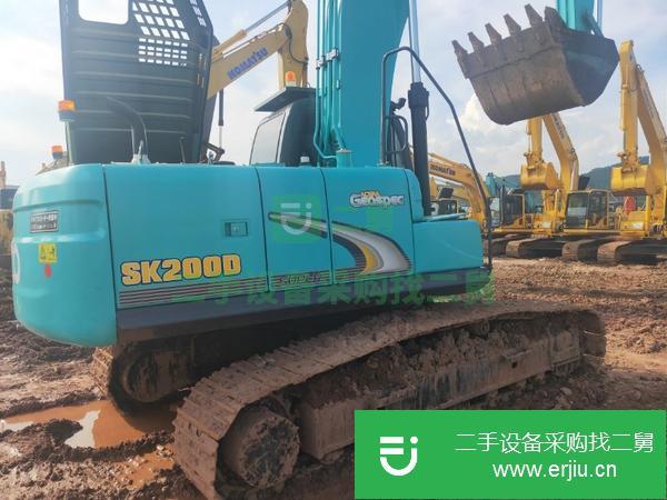 吉林出售二手小松200挖掘機(jī)