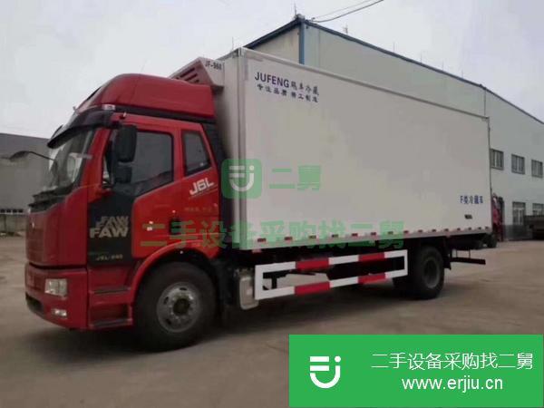 福建出售二手解放J6國六6.8米240馬力廂式冷藏車