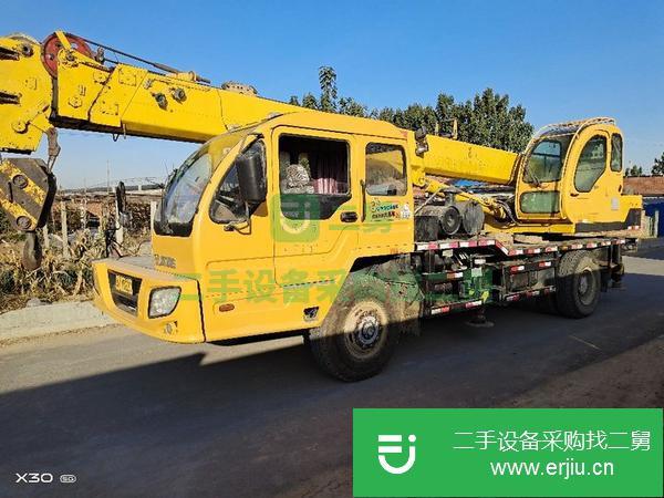山東出售二手徐工12噸吊車車況很好手續(xù)齊全