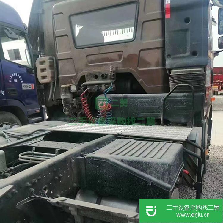 山東出售二手解放牽引車
