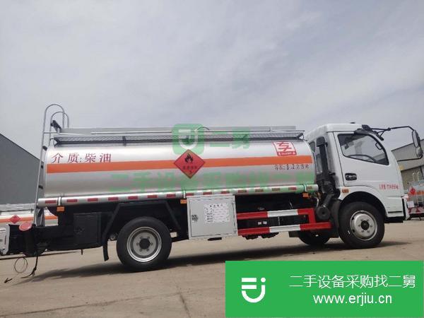 山東出售二手東風國五8噸油罐車