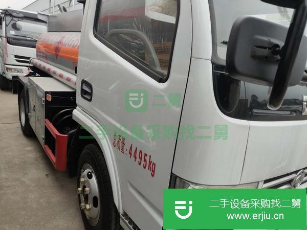 廣東出售二手2噸油罐車可分期按揭全柴88馬力