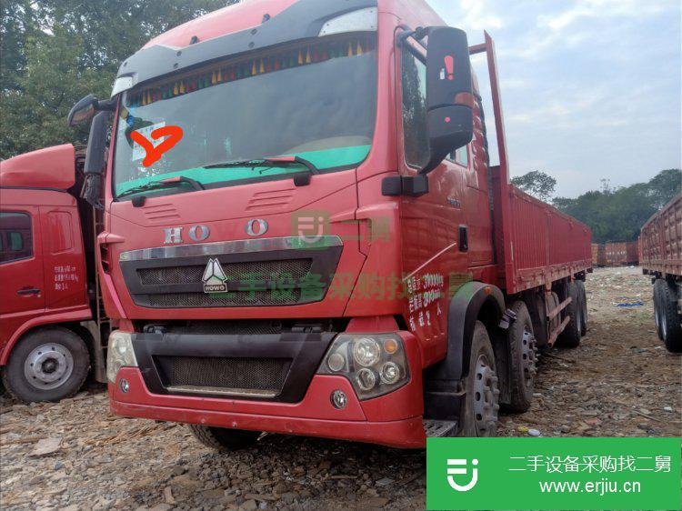 江西出售二手重汽豪沃320馬力半掛車