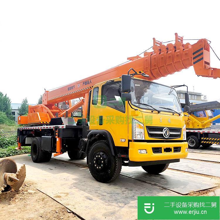山東出售二手馳通重工25噸汽車吊