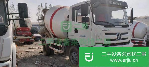 黑龍江出售二手國四8方大運(yùn)攪拌車