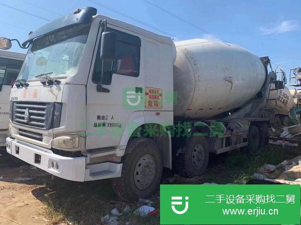 甘肅出售二手18方豪沃攪拌車手續(xù)齊全