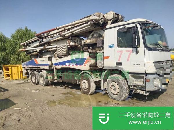 河北出售二手中聯(lián)52米擺腿四橋六節(jié)臂泵車