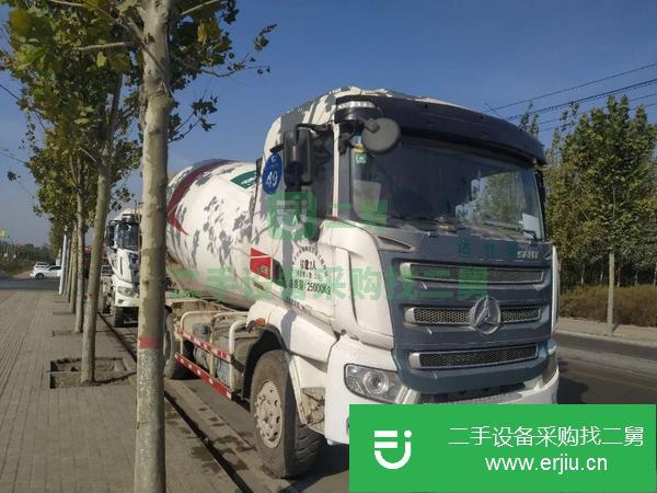 云南出售二手國四三一重工攪拌車大12方原版原漆手續(xù)齊全包提檔