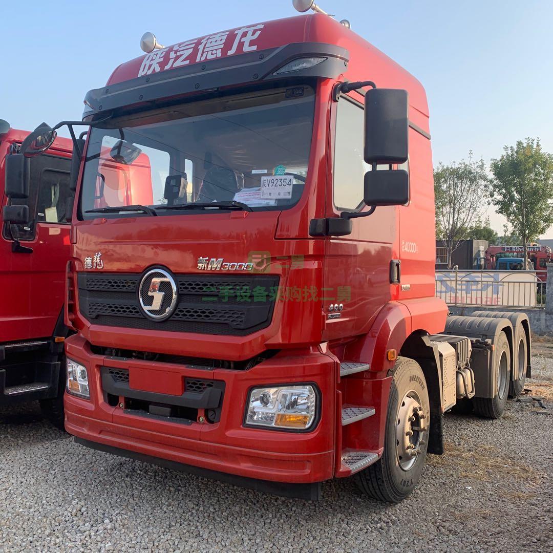 出售二手解放天v牽引車頭17年430馬力